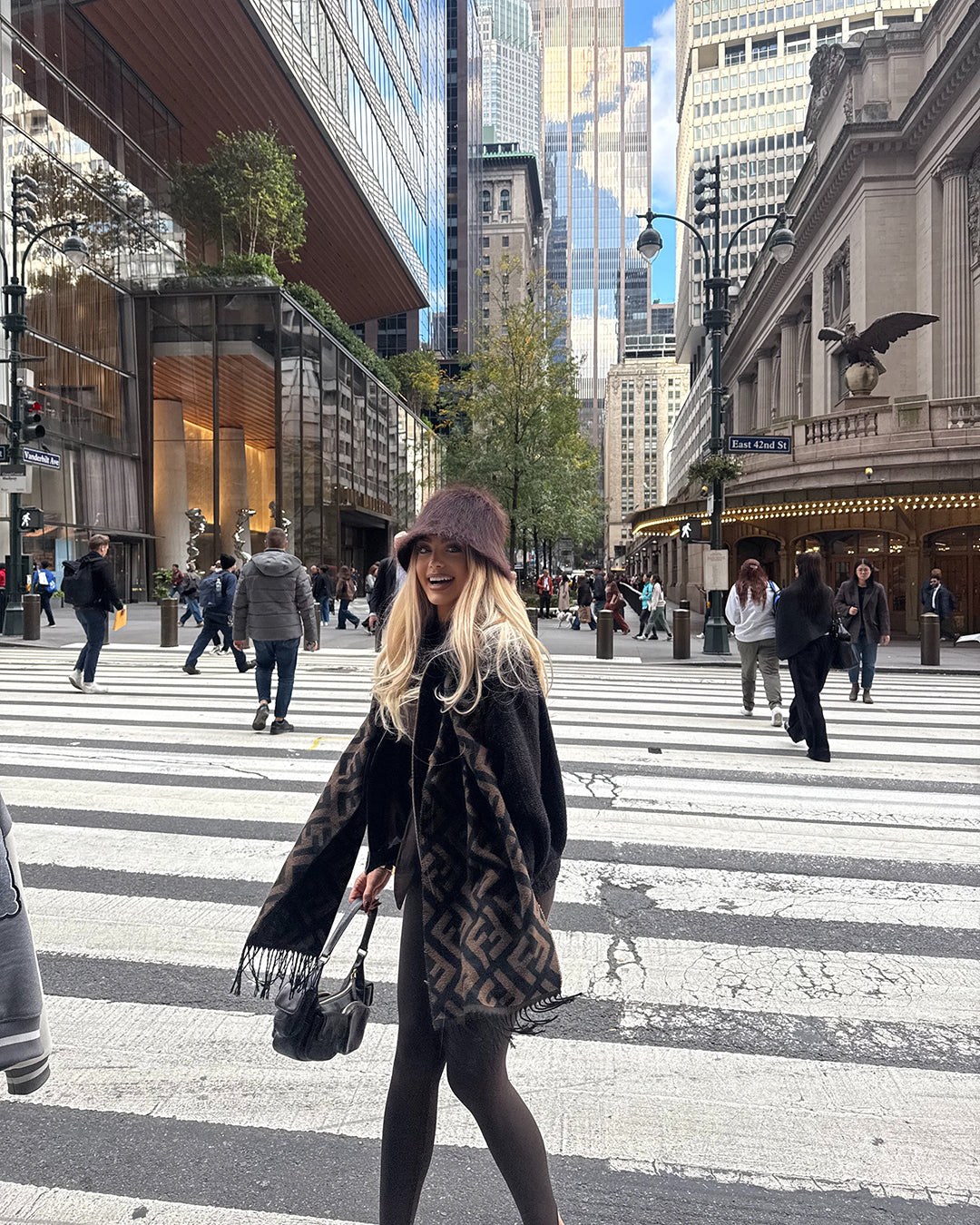 BOMBER LUNAR – Chocolate Taste